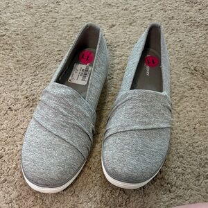 Grasshoppers Grey Knit Slip-On Loafers